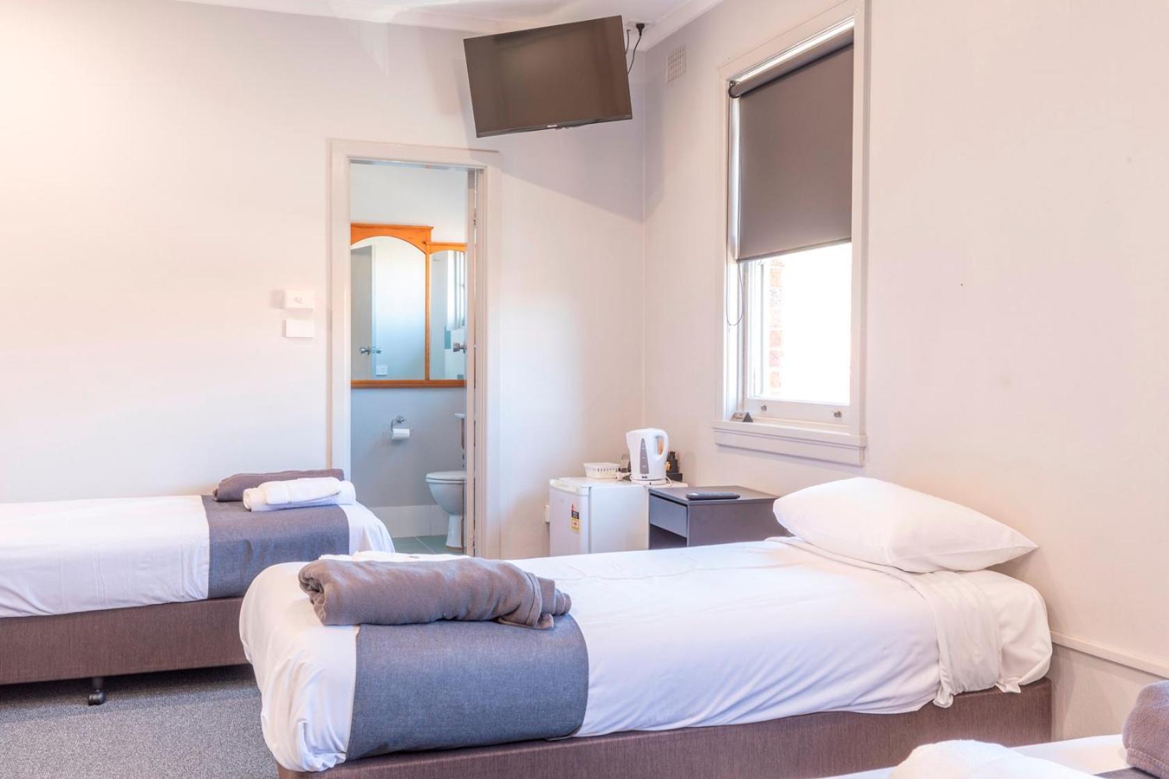 The George Hotel Bathurst Room photo